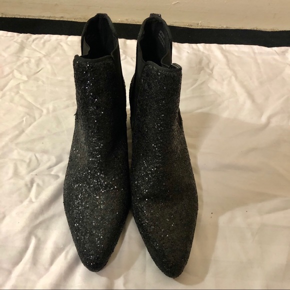 Glitter slip on ankle boots - Picture 3 of 5